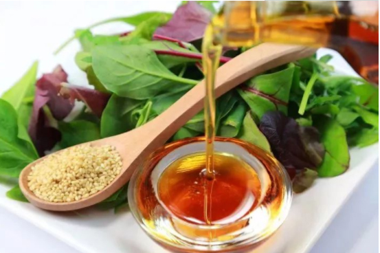 香油這些妙用你知道多少？別只拿來拌菜用！